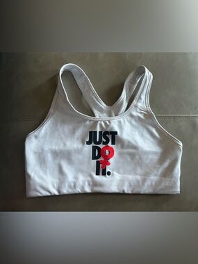 Nike White Sports Bra with Bold "JUST DO IT." Graphic